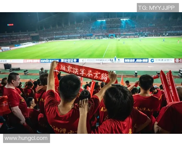 主播热爱足球球星的背后故事揭秘为何他们钟情这些超级球员