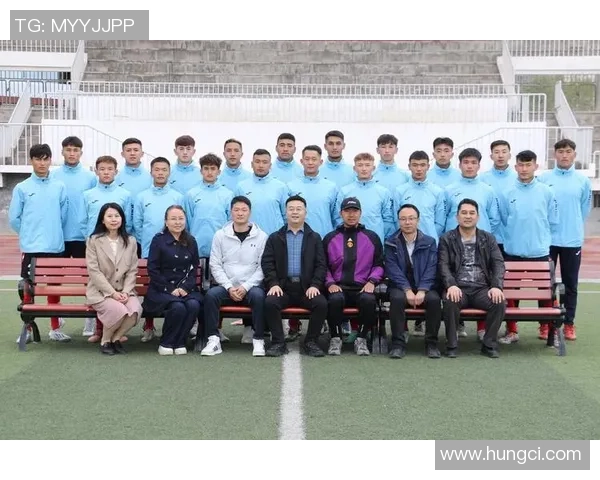 从五人制足球到职业赛场的崛起 五人制足球出身球星的奋斗之路