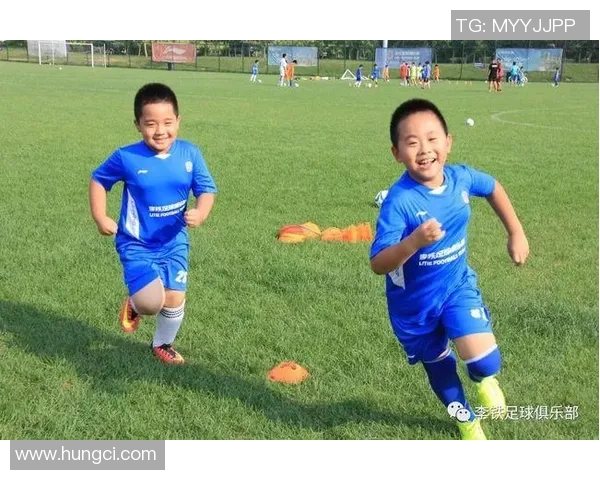 梦见与球星同场竞技体验足球魅力感受与明星并肩作战的激动与挑战