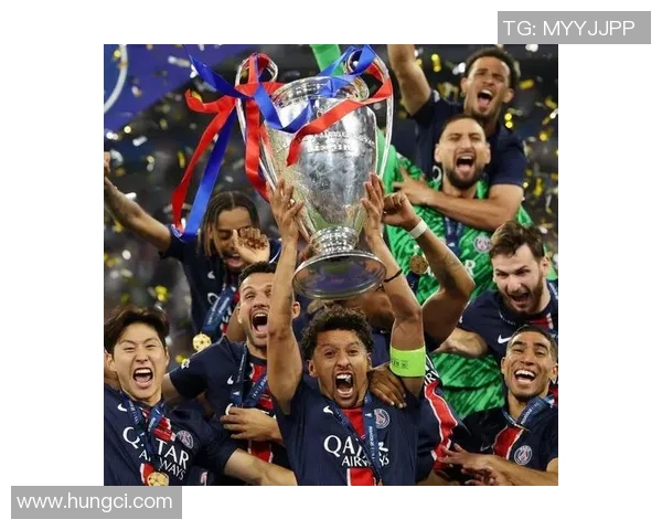 聚焦世界足球豪门俱乐部球星纵览绿茵激情与荣耀时刻 聚焦世界足球豪门俱乐部球星纵览绿茵激情与荣耀时刻